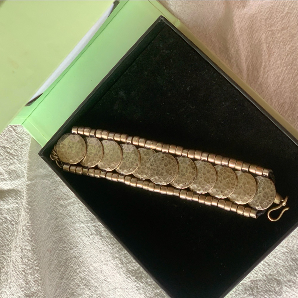 Jewelmint bracelet